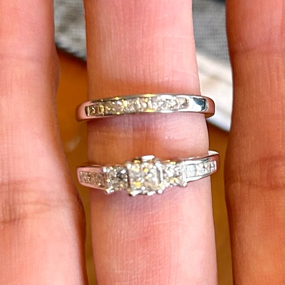 Kay jewelers engagement and wedding band - Picture 4 of 6
